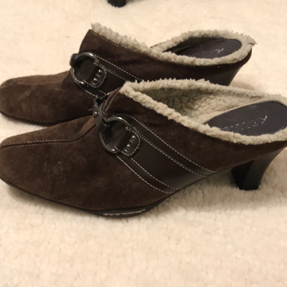 Shoes/clogs - Picture 5 of 5